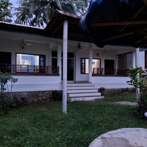 Beach Cottage Room