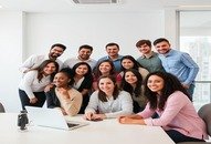 join-our-team-of-100-people-join-a-thriving-team-of-o (1) (1)